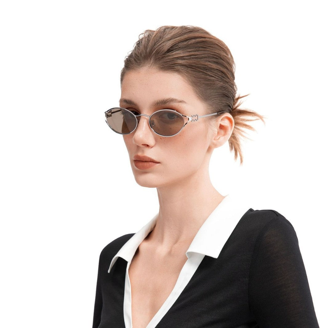 Retro Punk Queen: Metal Frame Oval Sunglasses for Women Vintage Style, Lightweight & UV400 Protection