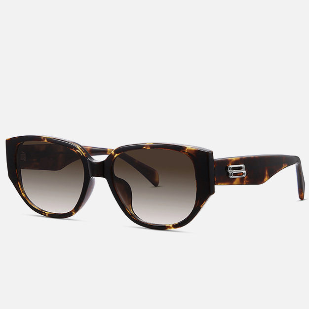 Retro Romance: Unisex Cat-Eye Sunglasses | High-Definition Nylon Plate