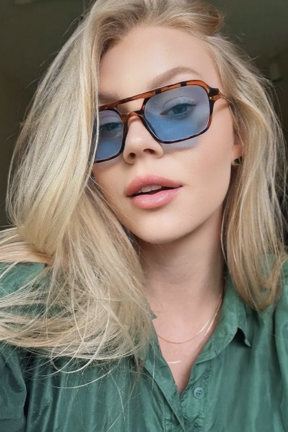 Rio Vault Retro Quadrilateral Sunglasses: Stylish, UV-Resistant Sun Visors for Travel & Parties - Marie Kiro
