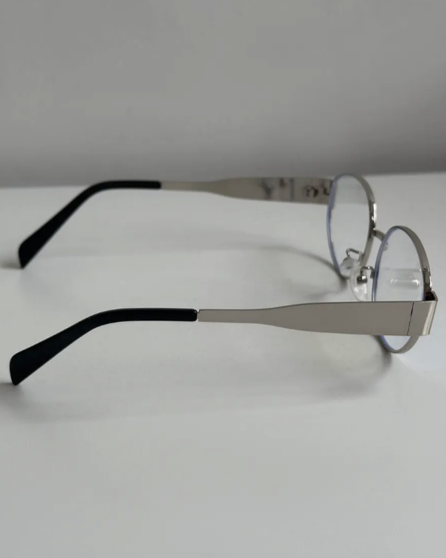 Kiro Old Money Vintage Oval Blue Light Glasses | Metal Frame 90s Retro Computer & Gaming Eyewear for Women & Men