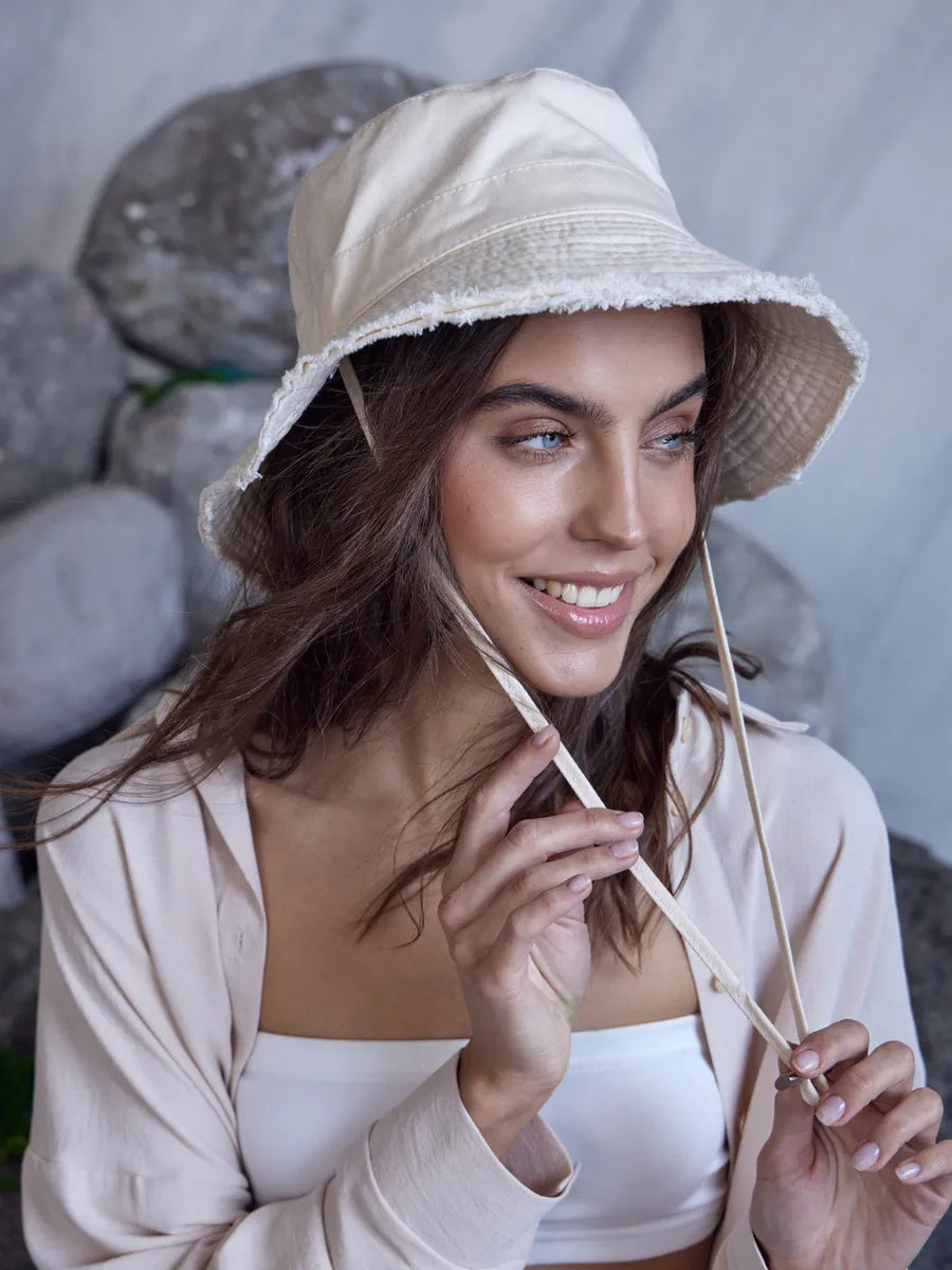 The Plus One - Bucket Hat, Beige