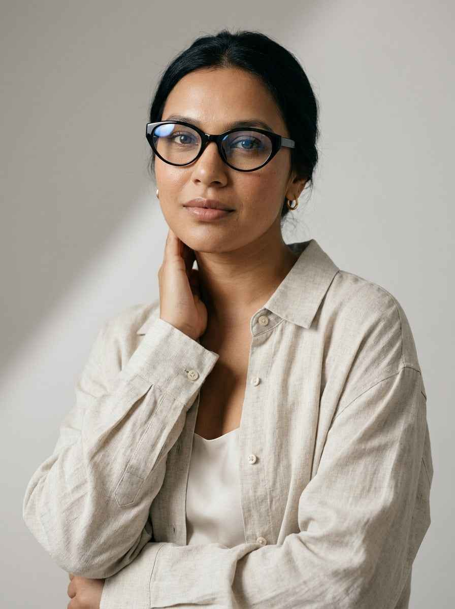 The Alibi | Black, Blue Light Optical Frames | Cat-Eye Glasses | TR90 Frame
