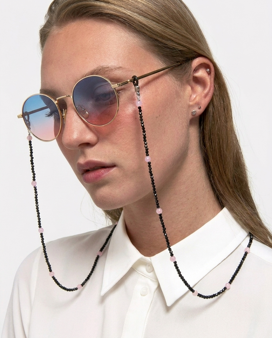 Minimalist Beaded Eyewear Chain: The Individualist Anchor