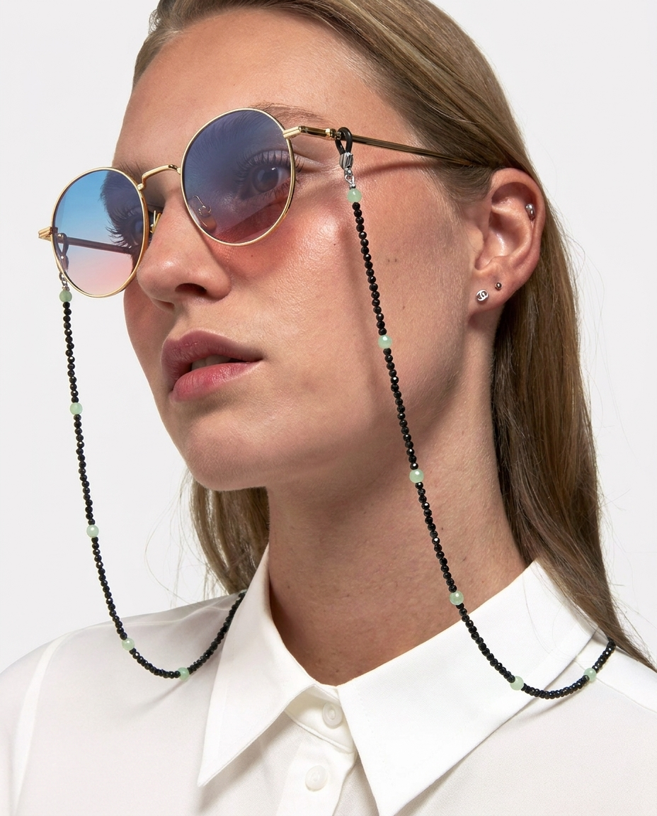 Minimalist Beaded Eyewear Chain: The Individualist Anchor