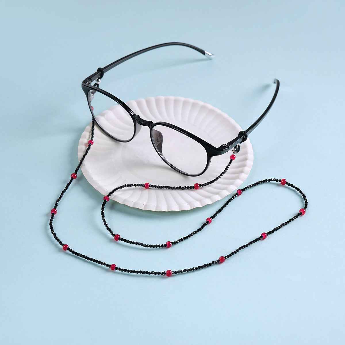 Marie Kiro: Minimalist Beaded Eyewear Chain  Individualist Trend Neck Strap